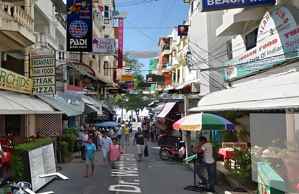 Long Beach Hotel Patong Екстериор снимка