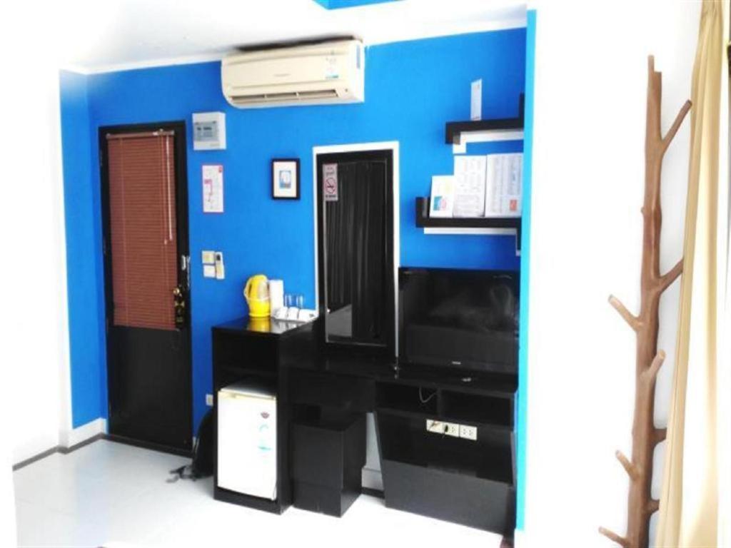 Long Beach Hotel Patong Екстериор снимка